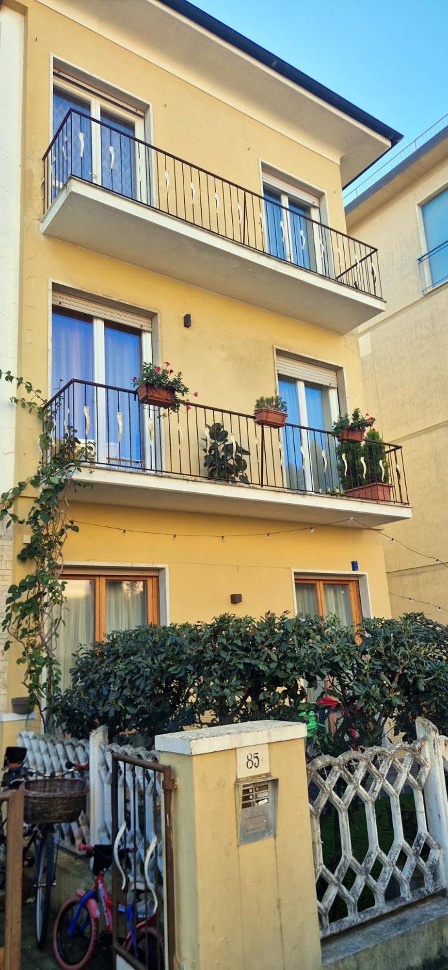Summer Apartment เวียเรจโจ ภายนอก รูปภาพ